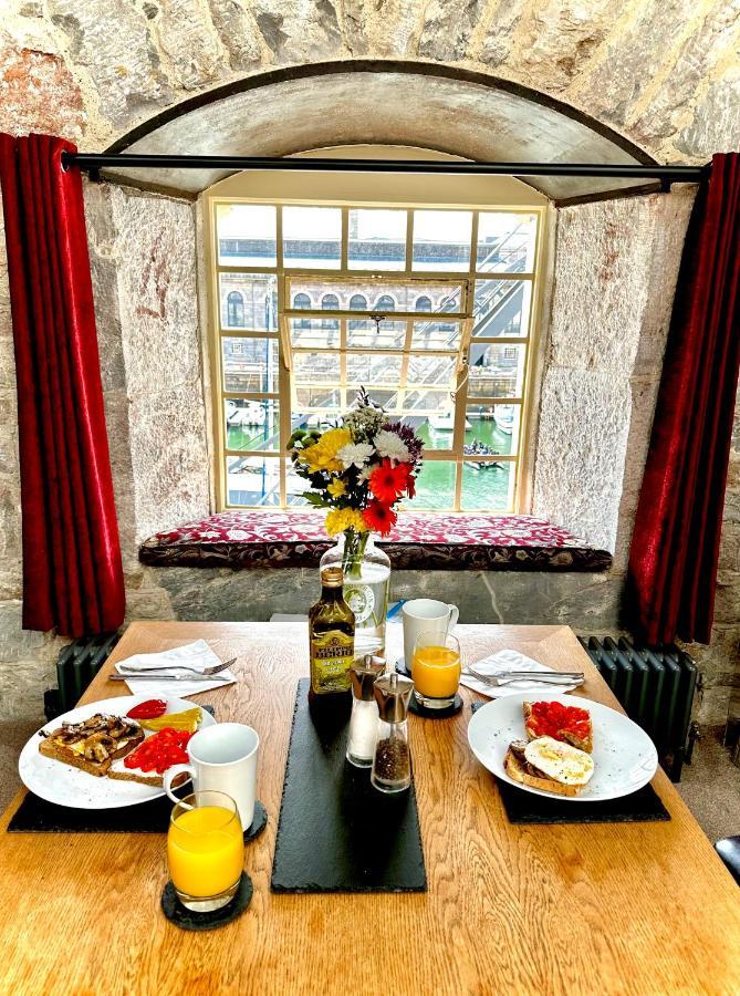 Royal William Yard Apartments - Large And Luxurious With Free Parking Plymouth Exterior photo