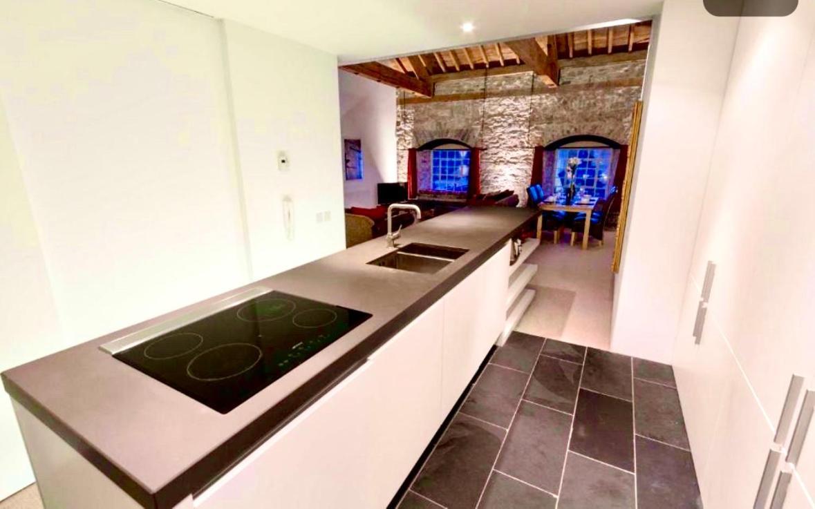 Royal William Yard Apartments - Large And Luxurious With Free Parking Plymouth Exterior photo